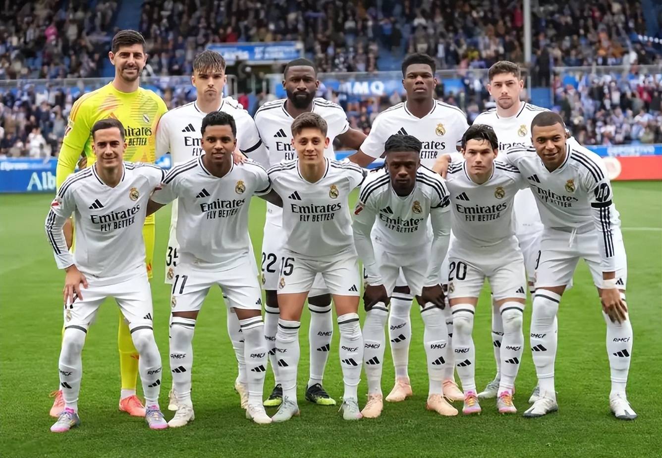 1-0!姆巴佩被红牌罚下,皇马世界波致胜,落后巴萨4分,西甲争冠仍有希望